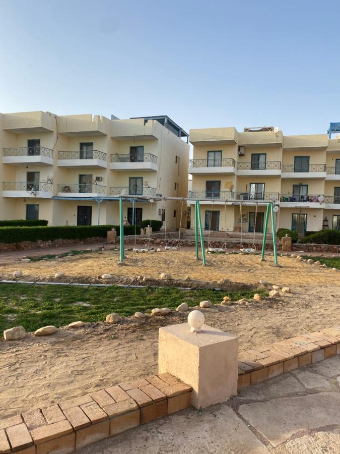 شاليه قرية ريفيرا 1 Ras Sedr Exterior foto